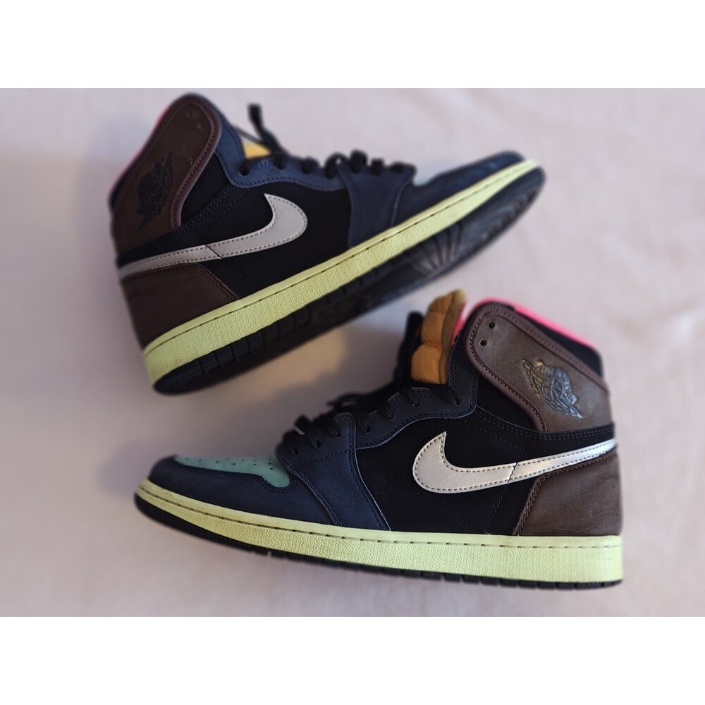 Jordan 1 Retro High Tokyo Bio Hack – Men’s Size 10.5 – Pre-Owned